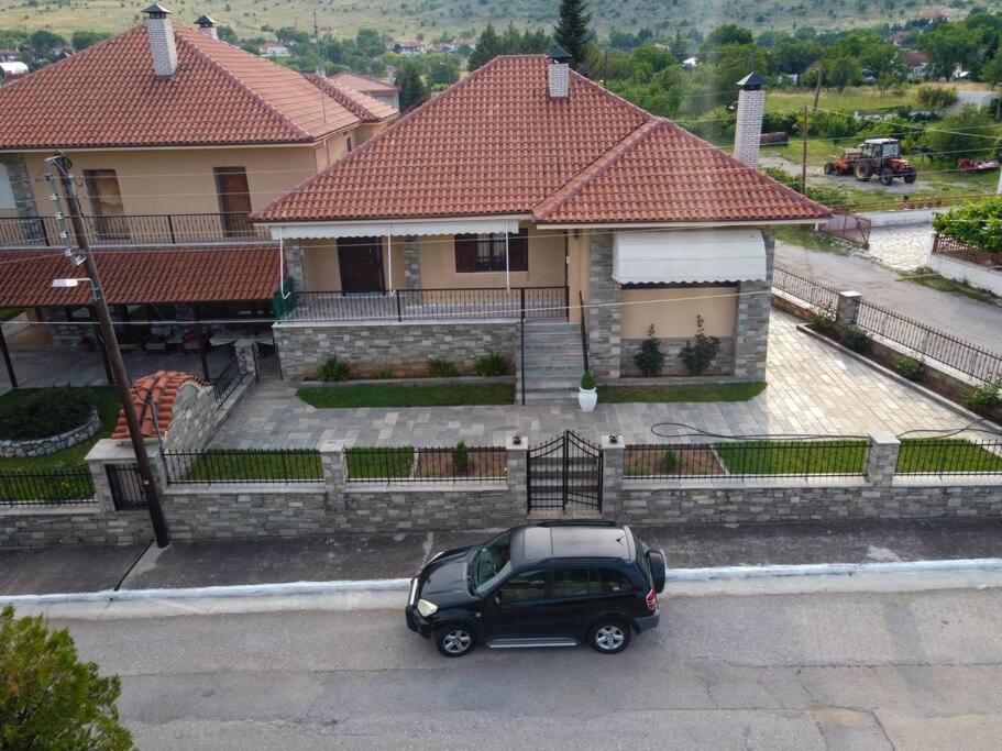 Βίλα Για Όλες Τις Εποχές Του Χρόνου 코자니 외부 사진